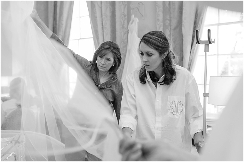 steaming the veil and getting ready on wedding day at the estate in atlanta ga