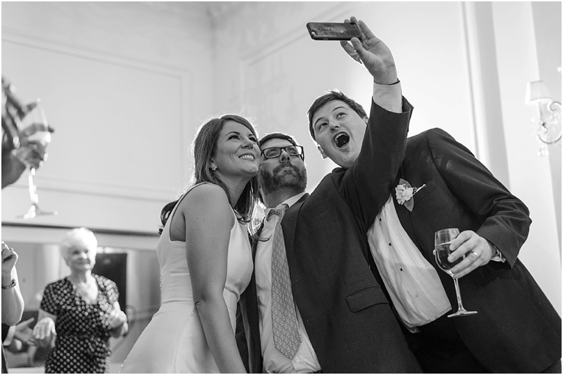 wedding selfies